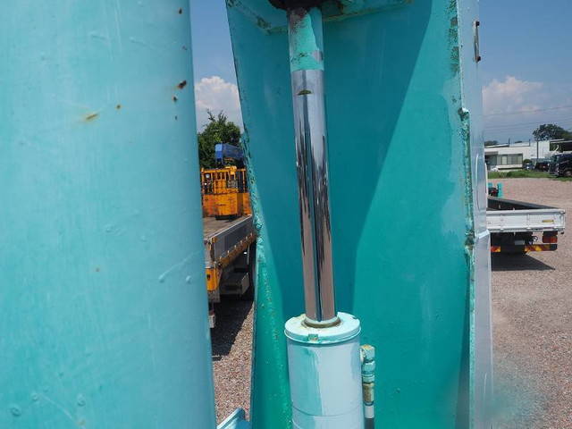 日野デュトロ高所作業車小型（2t・3t）[写真13]