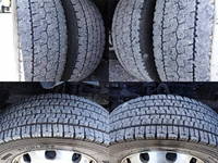 いすゞギガ冷凍車（冷蔵車）大型（10t）[写真13]