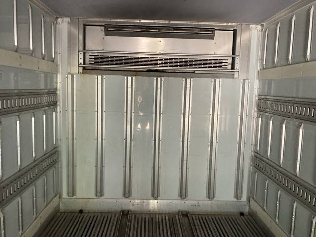 日野レンジャー冷凍車（冷蔵車）中型（4t）[写真11]