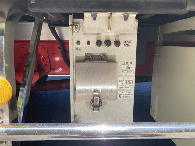 日野レンジャー冷凍車（冷蔵車）中型（4t）[写真17]