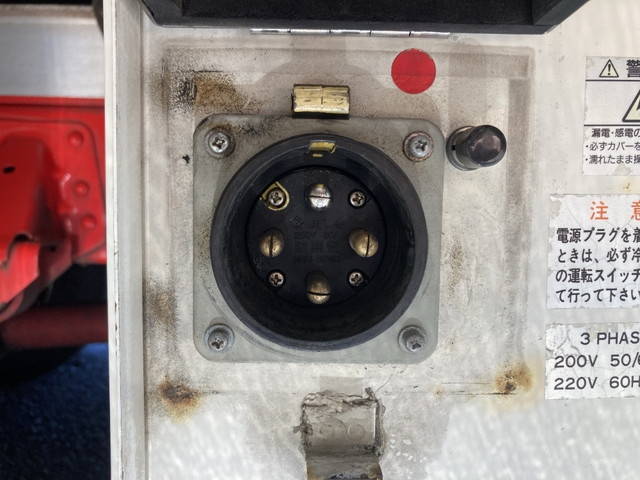 日野レンジャー冷凍車（冷蔵車）中型（4t）[写真18]