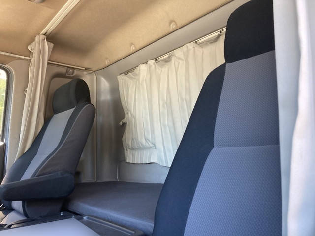 日野レンジャー冷凍車（冷蔵車）中型（4t）[写真28]