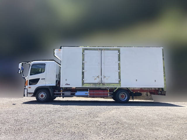 日野レンジャー冷凍車（冷蔵車）中型（4t）[写真04]