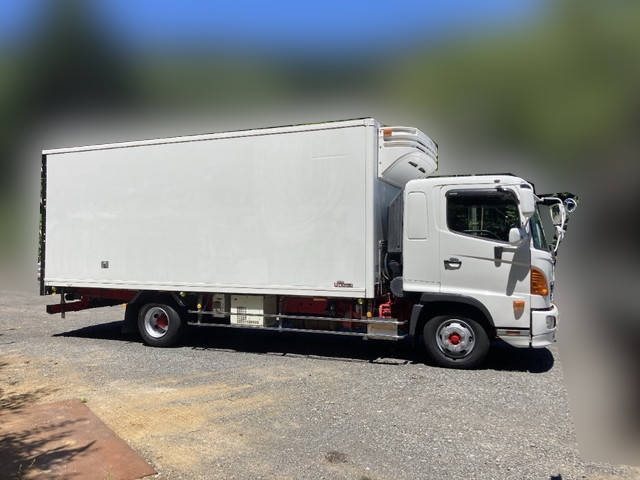 日野レンジャー冷凍車（冷蔵車）中型（4t）[写真06]