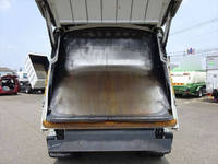 三菱ふそうファイターパッカー車（塵芥車）中型（4t）[写真19]