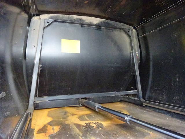 三菱ふそうファイターパッカー車（塵芥車）中型（4t）[写真22]