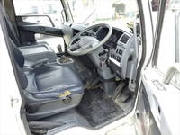 三菱ふそうファイターパッカー車（塵芥車）中型（4t）[写真25]