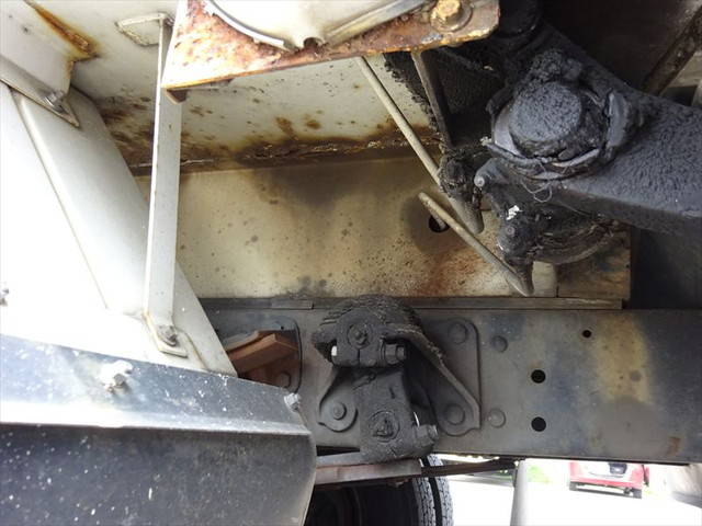 三菱ふそうファイターパッカー車（塵芥車）中型（4t）[写真07]