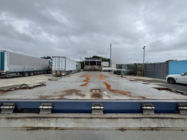 UDトラックスその他の車種アルミブロック大型（10t）[写真13]