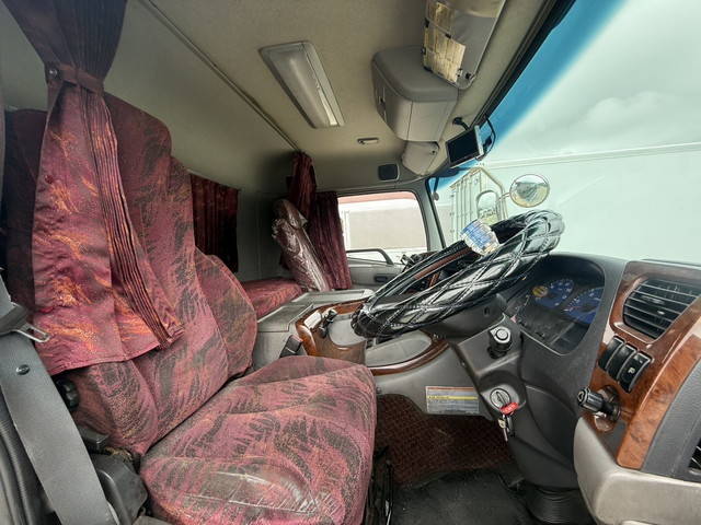 UDトラックスその他の車種アルミブロック大型（10t）[写真18]