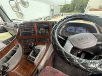 UDトラックスその他の車種アルミブロック大型（10t）[写真20]