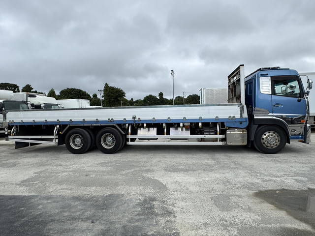 UDトラックスその他の車種アルミブロック大型（10t）[写真06]