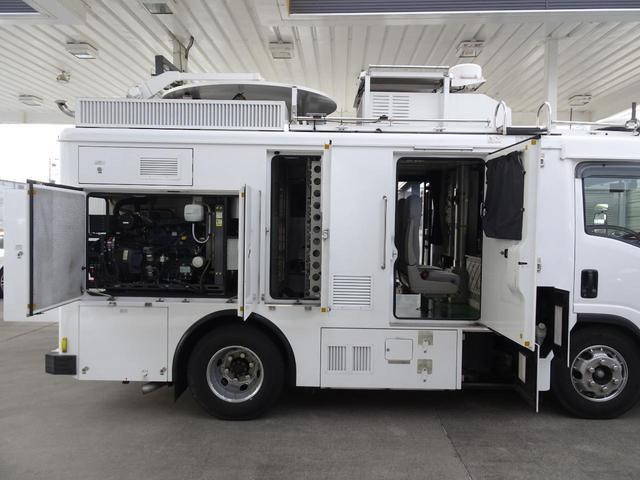 いすゞエルフその他の形状小型（2t・3t）[写真19]