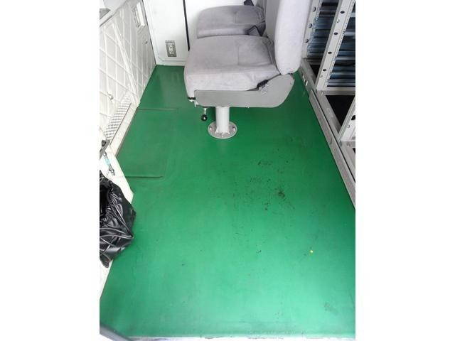 いすゞエルフその他の形状小型（2t・3t）[写真31]