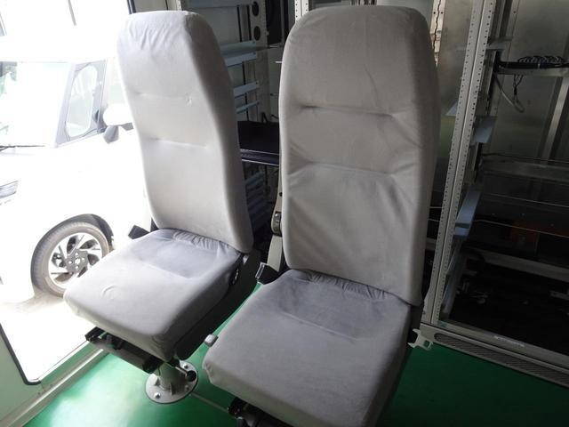 いすゞエルフその他の形状小型（2t・3t）[写真37]