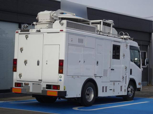 いすゞエルフその他の形状小型（2t・3t）[写真04]