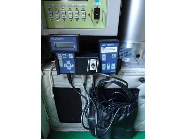 いすゞエルフその他の形状小型（2t・3t）[写真09]