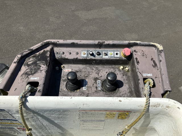 日野デュトロ高所作業車小型（2t・3t）[写真19]