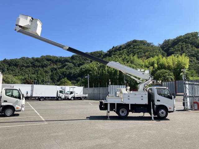 日野デュトロ高所作業車小型（2t・3t）[写真06]