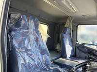 日野レンジャー汚泥吸引車増トン（6t・8t）[写真30]