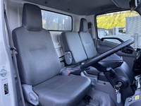 日野デュトロ冷凍車（冷蔵車）小型（2t・3t）[写真32]