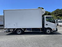 日野デュトロ冷凍車（冷蔵車）小型（2t・3t）[写真08]