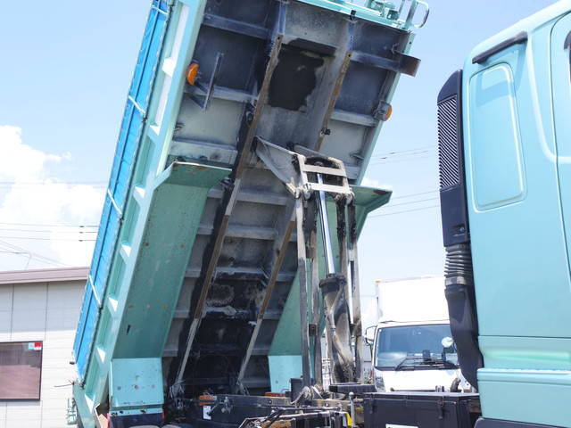 日野プロフィアダンプ大型（10t）[写真11]