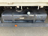 三菱ふそうキャンター平ボディ小型（2t・3t）[写真19]