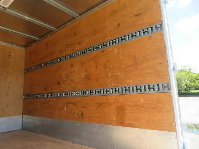 日野デュトロアルミバン小型（2t・3t）[写真15]