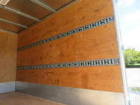 日野デュトロアルミバン小型（2t・3t）[写真16]