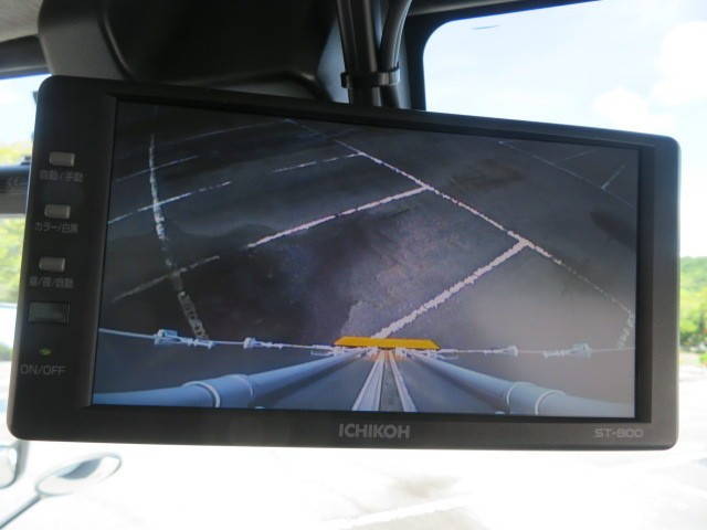 日野デュトロアルミバン小型（2t・3t）[写真24]