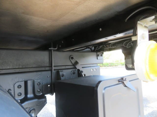 日野デュトロアルミバン小型（2t・3t）[写真34]