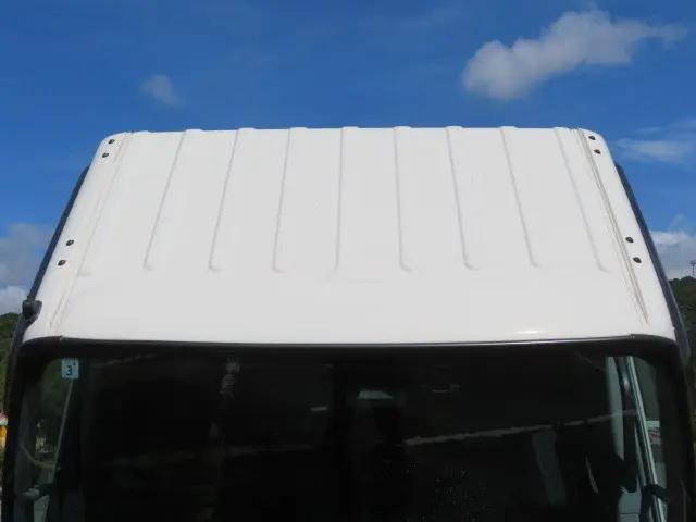 日野デュトロアルミバン小型（2t・3t）[写真06]