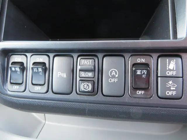 日野デュトロ冷蔵冷凍ウイング小型（2t・3t）[写真13]