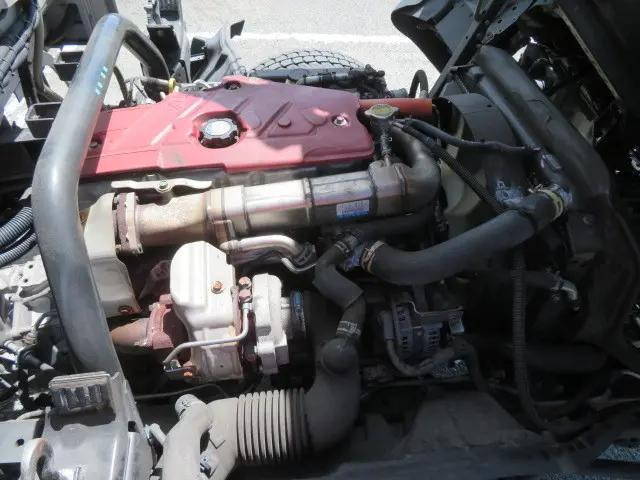 日野デュトロ冷蔵冷凍ウイング小型（2t・3t）[写真37]