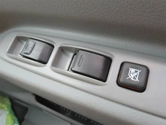 日野デュトロパッカー車（塵芥車）小型（2t・3t）[写真15]