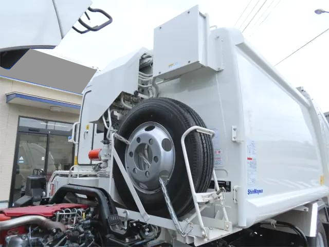 日野デュトロパッカー車（塵芥車）小型（2t・3t）[写真27]