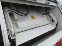 日野デュトロパッカー車（塵芥車）小型（2t・3t）[写真30]