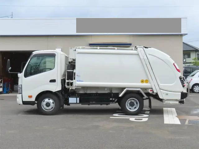 日野デュトロパッカー車（塵芥車）小型（2t・3t）[写真03]