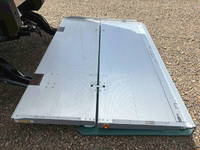 日野レンジャー冷凍車（冷蔵車）中型（4t）[写真13]