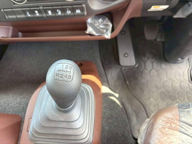 日野レンジャー冷凍車（冷蔵車）中型（4t）[写真22]