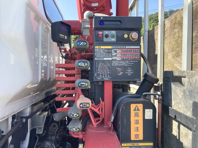 三菱ふそうキャンタークレーン4段小型（2t・3t）[写真17]