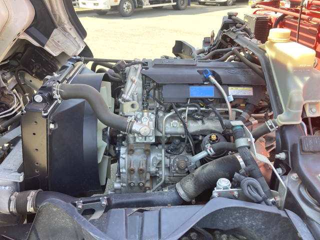 三菱ふそうキャンタークレーン4段小型（2t・3t）[写真28]