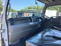 三菱ふそうキャンタークレーン4段小型（2t・3t）[写真33]