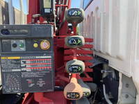 三菱ふそうキャンタークレーン4段小型（2t・3t）[写真16]