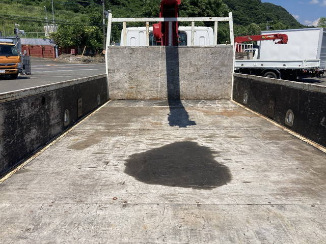 三菱ふそうキャンタークレーン4段小型（2t・3t）[写真09]