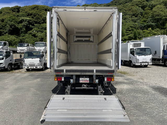 いすゞエルフ冷凍車（冷蔵車）小型（2t・3t）[写真10]