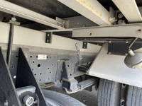 いすゞエルフ冷凍車（冷蔵車）小型（2t・3t）[写真28]