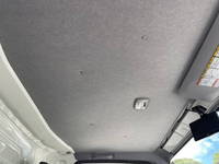 いすゞエルフ冷凍車（冷蔵車）小型（2t・3t）[写真38]