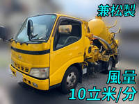 日野デュトロ汚泥吸引車小型（2t・3t）[写真01]